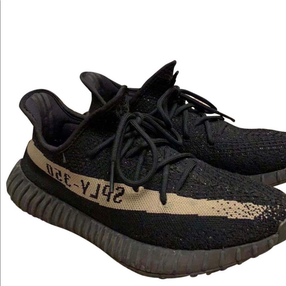 Yeezy Boost 350 V2